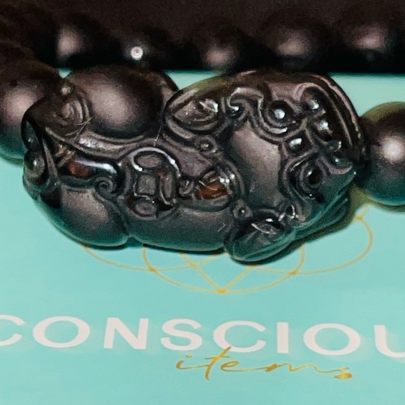 Women’s Conscious Item - Picture 6 of 9